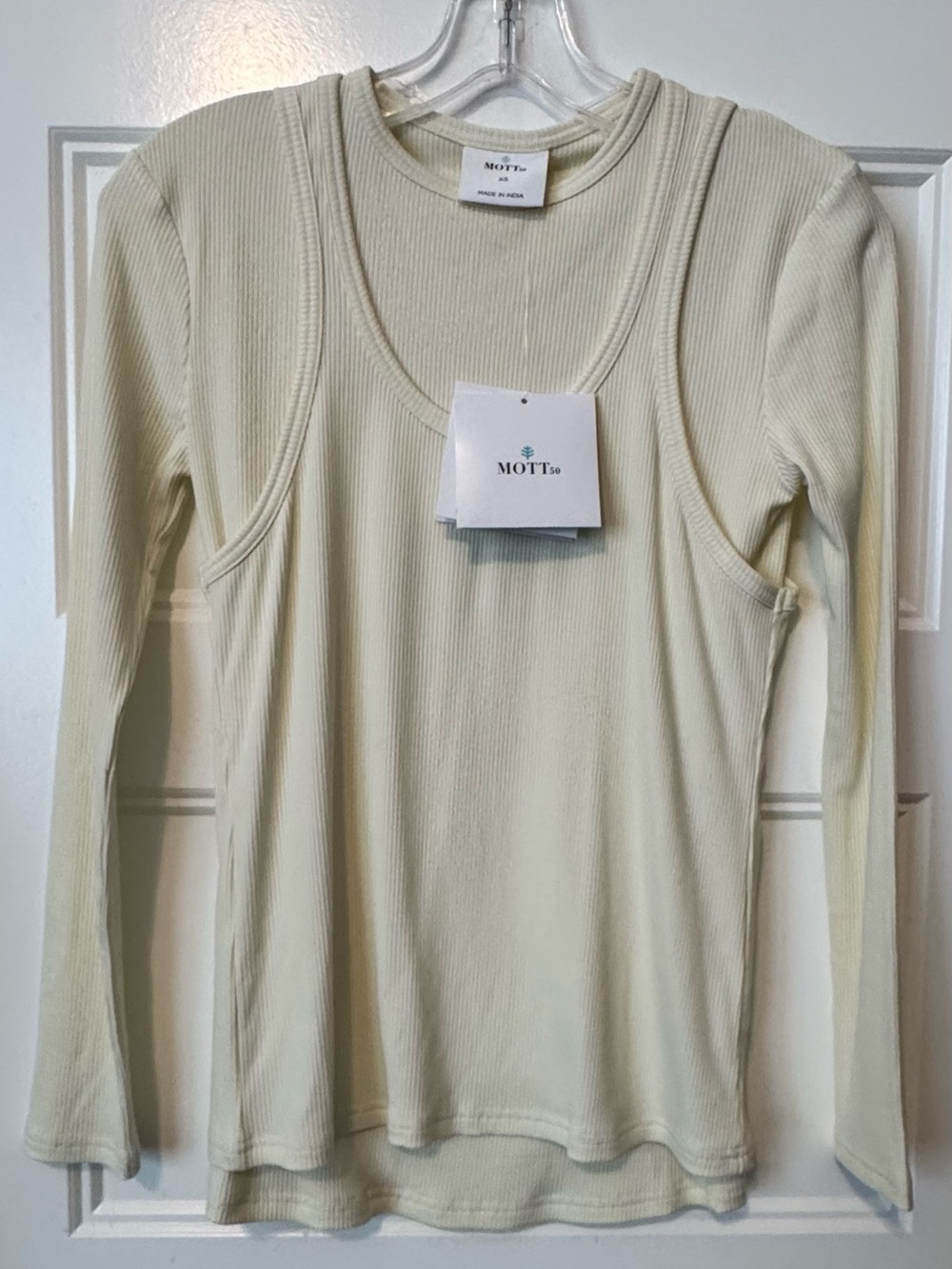 NWT Mott50 Caldesi Layer Tee Ivory Ribbed Long Sleeve XS UPF 50+ sun protection.